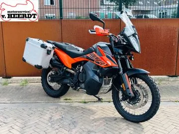 KTM 890 Adventure (2021) — foto 1