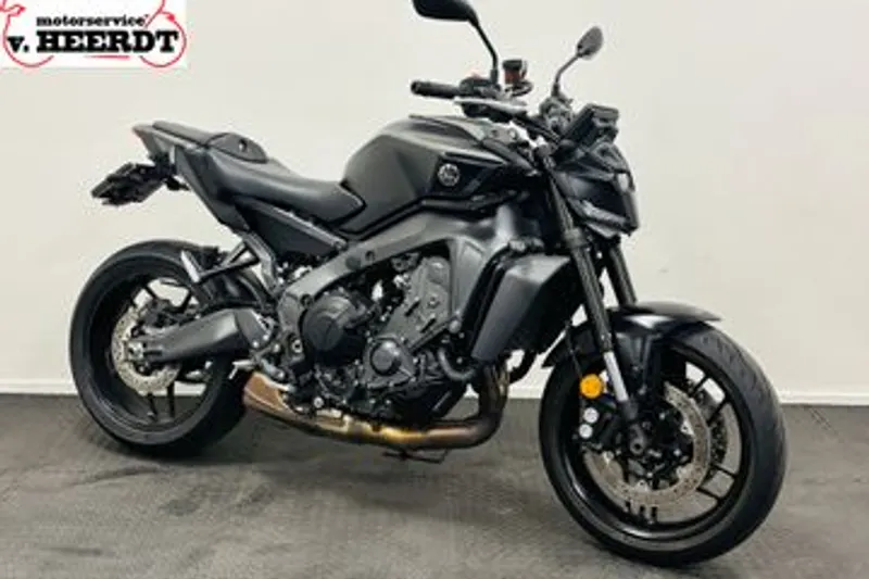 Yamaha MT-09 (2024)