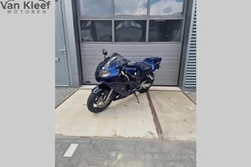 Suzuki GSX-R600 (2001)