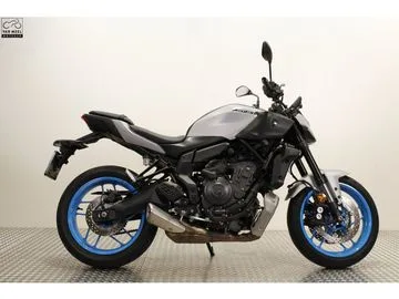 Yamaha MT-07 (2025) — foto 1