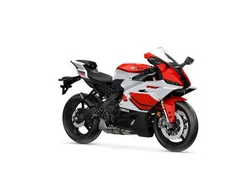 Yamaha R9 (2026) — foto 1