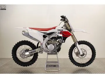 Yamaha YZ 250 F (2026) — foto 1