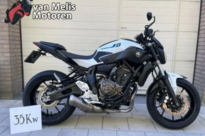 Yamaha MT-07 (2017)