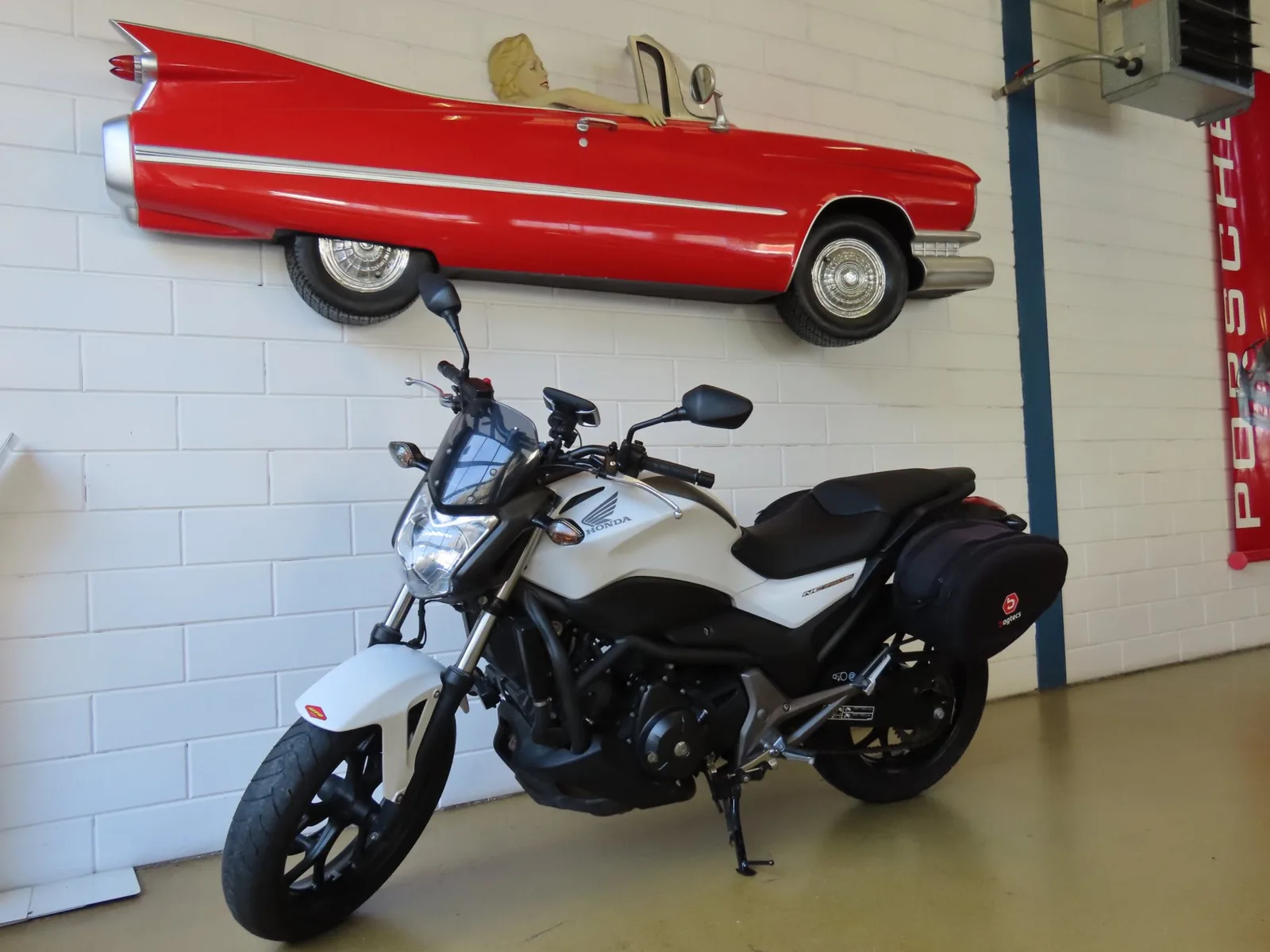 Honda NC 750 S (2014) — foto 1