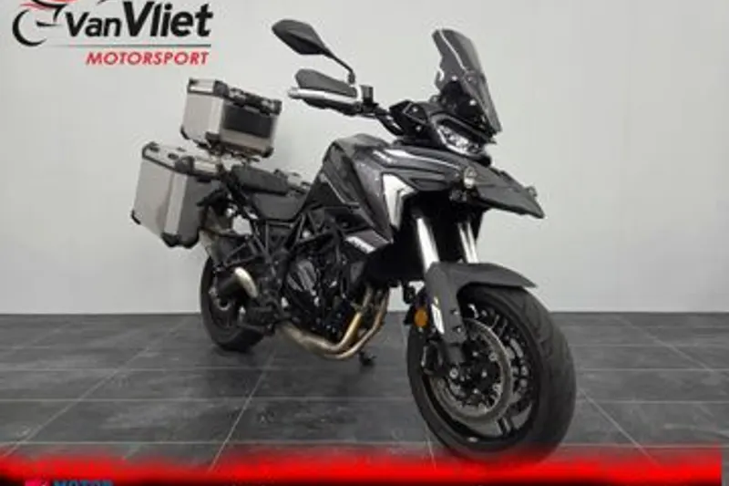 BENELLI TRK 702 (2023)