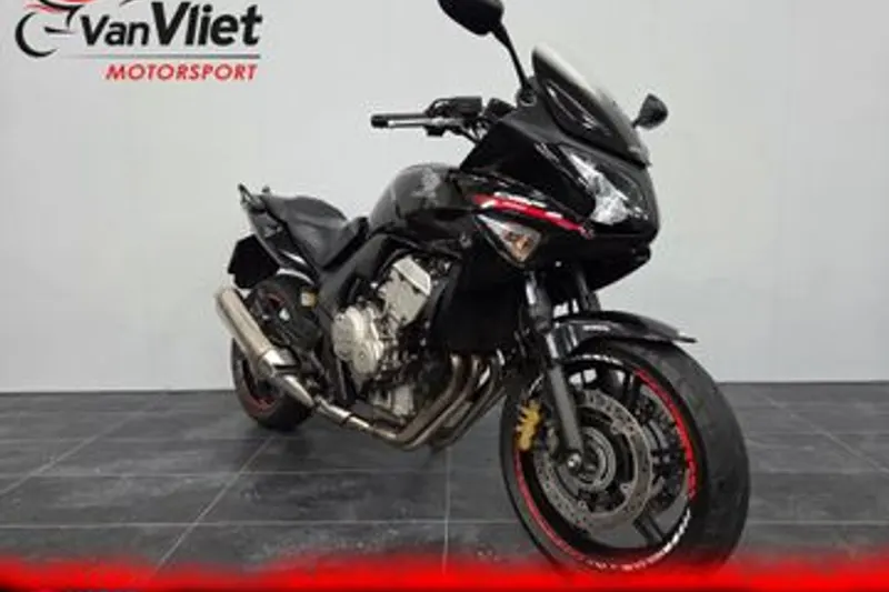 Honda CBF 600 S (2012)