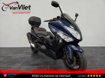 Yamaha XP 500 T MAX (2013) — foto 1