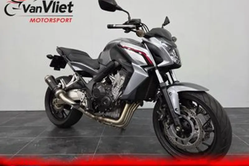 Honda CB650F (2016)