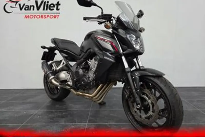 Honda CB650F (2015)