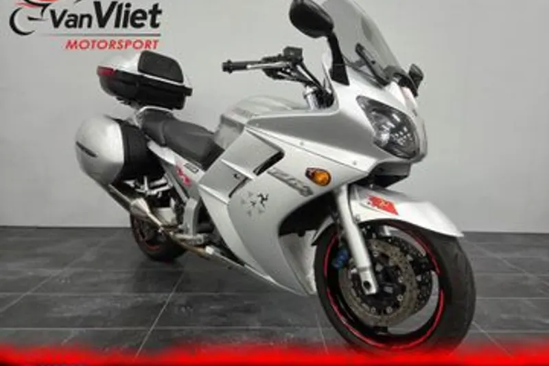 Yamaha FJR1300 (2002)