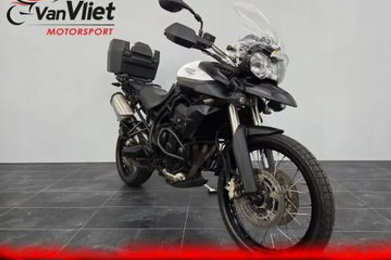 Triumph Tiger 800 XC (2012)