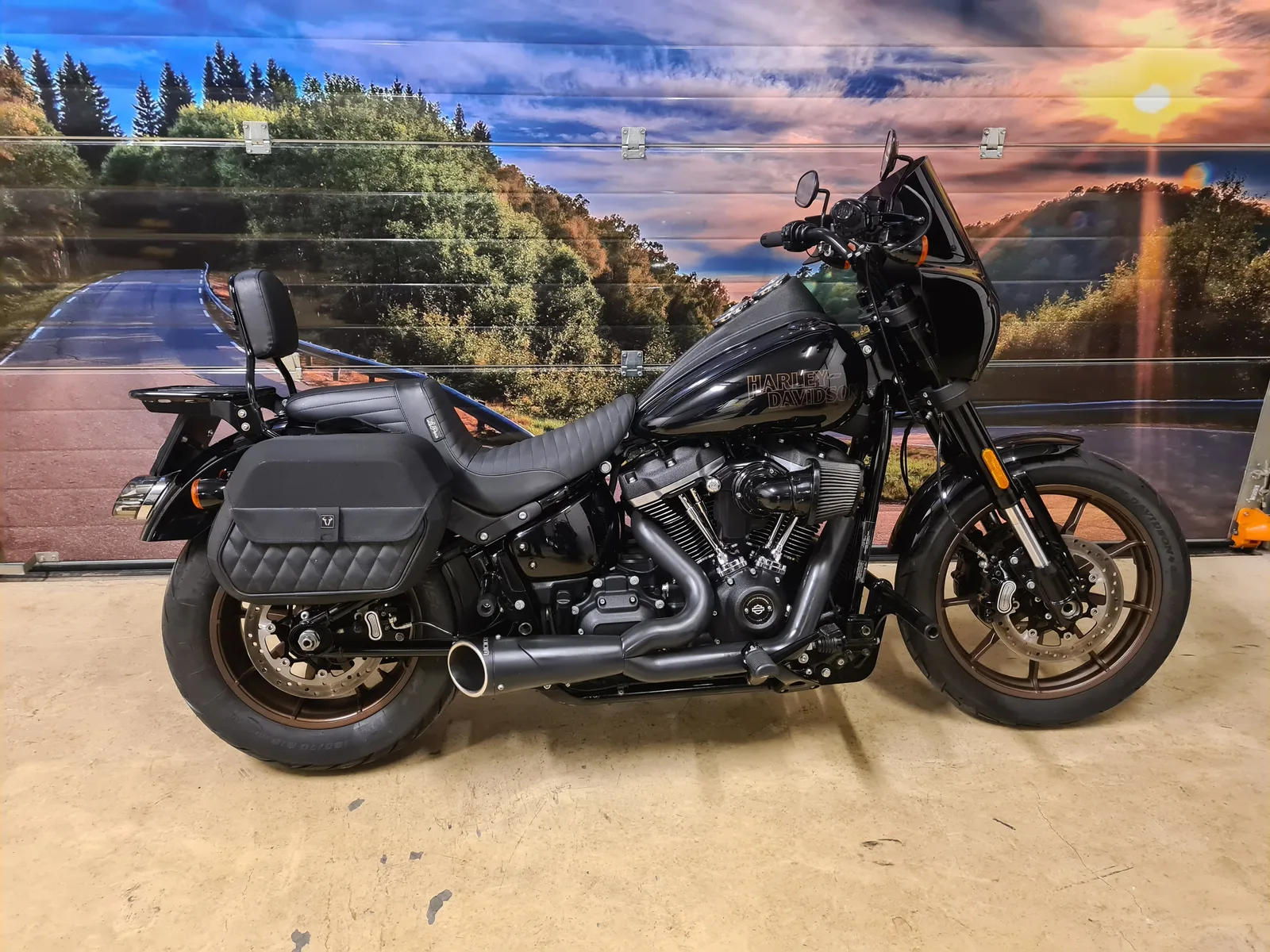 Harley-Davidson FXLRS 5HD LOW RIDER S (2020) — foto 1
