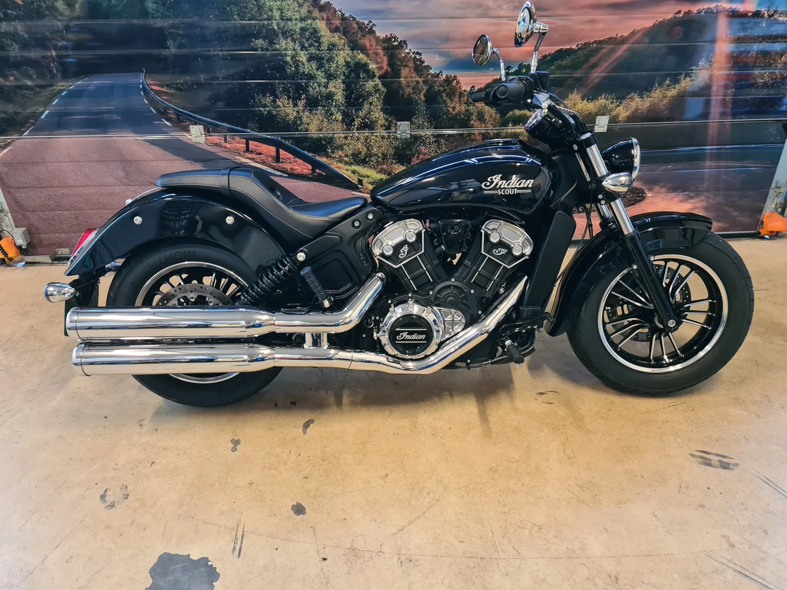 Indian Scout (2022) — foto 1