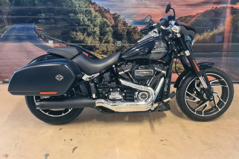 Harley-Davidson 1e EIGENAAR SPORTGLIDE (2023)