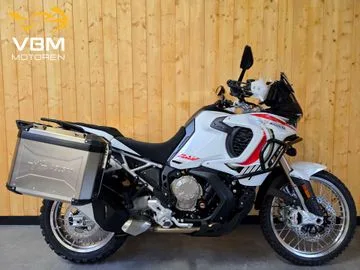 MV Agusta LXP Orioli (2025) — foto 1