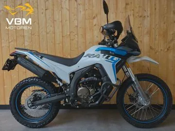 Voge 300 Rally (2026) — foto 1