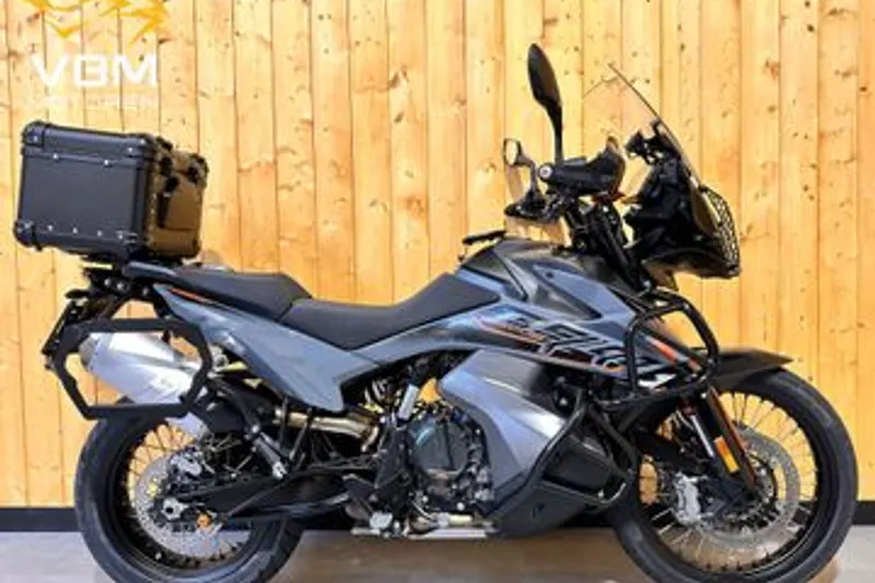 KTM 890 Adventure (2023)