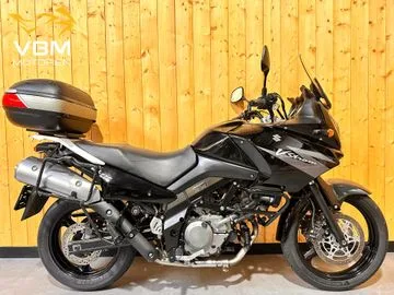 Suzuki V Strom DL 650 (2004) — foto 1