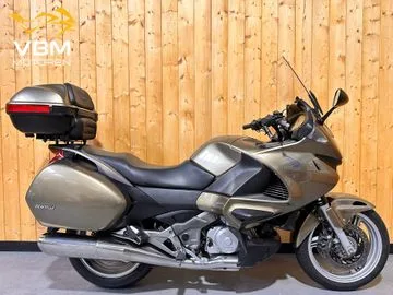 Honda NT 700 V Deauville (2006) — foto 1