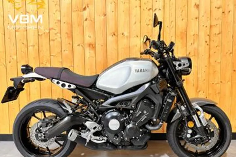 Yamaha XSR900 (2016)
