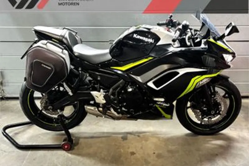 Kawasaki Ninja 650 (2021)