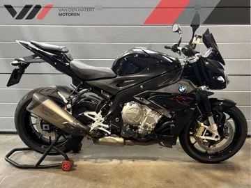BMW S 1000 R (2018) — foto 1