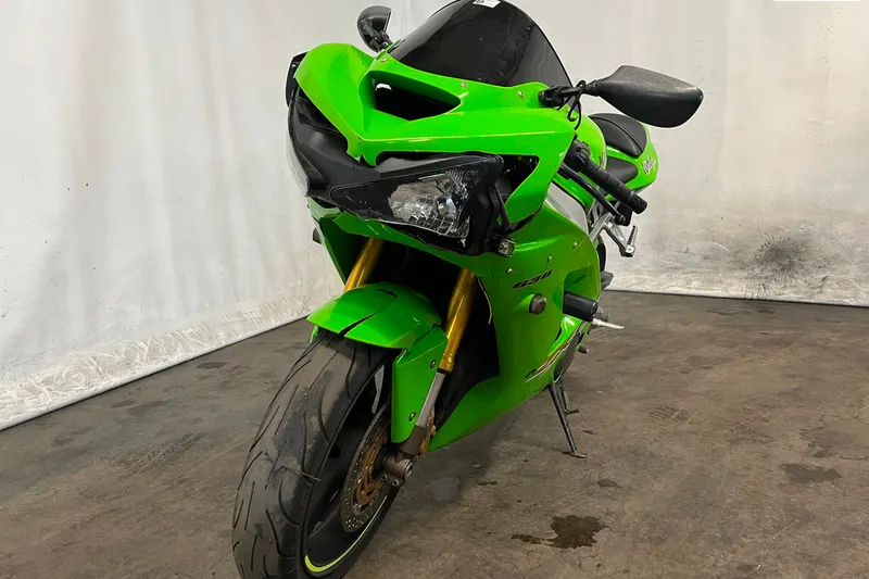 Kawasaki Sport Ninja ZX-6R (2003)