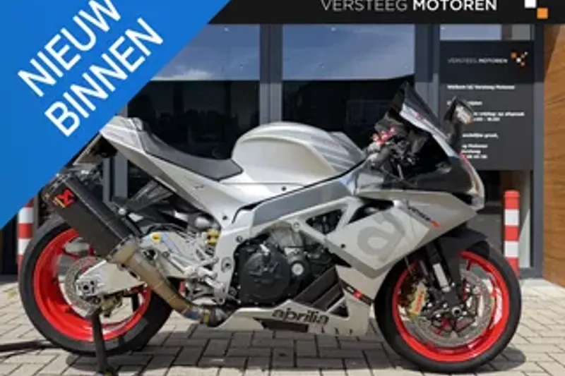 Aprilia RSV4 (2009)