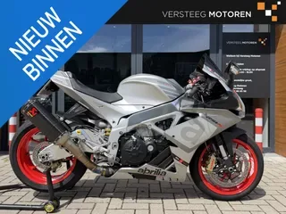 Aprilia RSV4 (2009) — foto 1