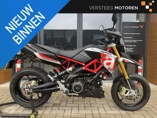 Aprilia Dorsoduro 900 (2017) — foto 1