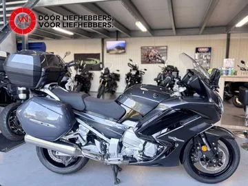 Yamaha FJR 1300 AE (2017) — foto 1