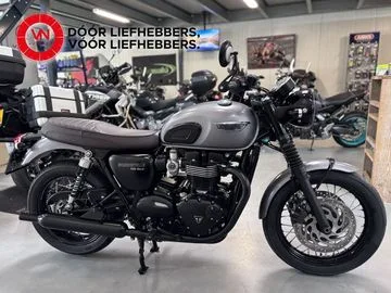 Triumph T120 Bonneville (2018) — foto 1
