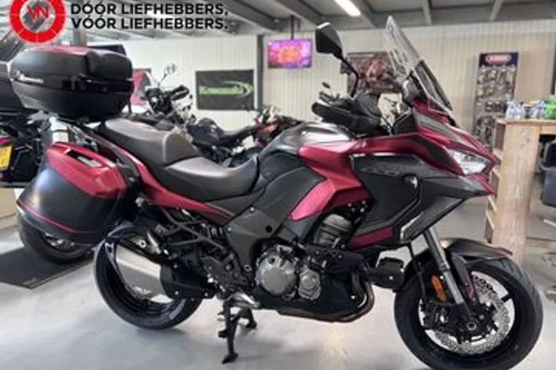Kawasaki Versys 1000 SE (2023)