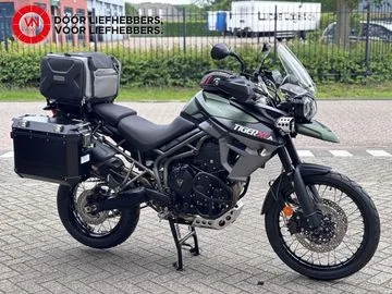 Triumph TIGER 800 XCA (2017) — foto 1