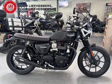 Triumph Street Twin (2016) — foto 1