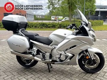 Yamaha FJR 1300 AE (2017) — foto 1