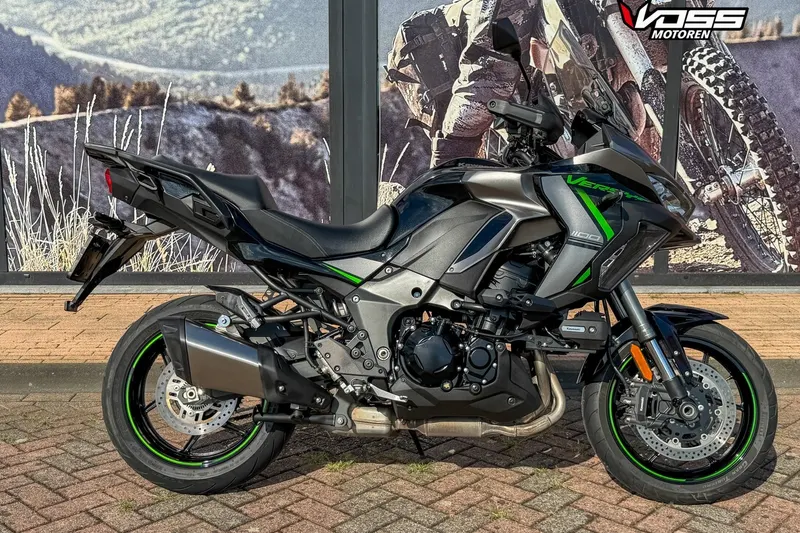 Kawasaki VERSYS 1100 SE (2025)