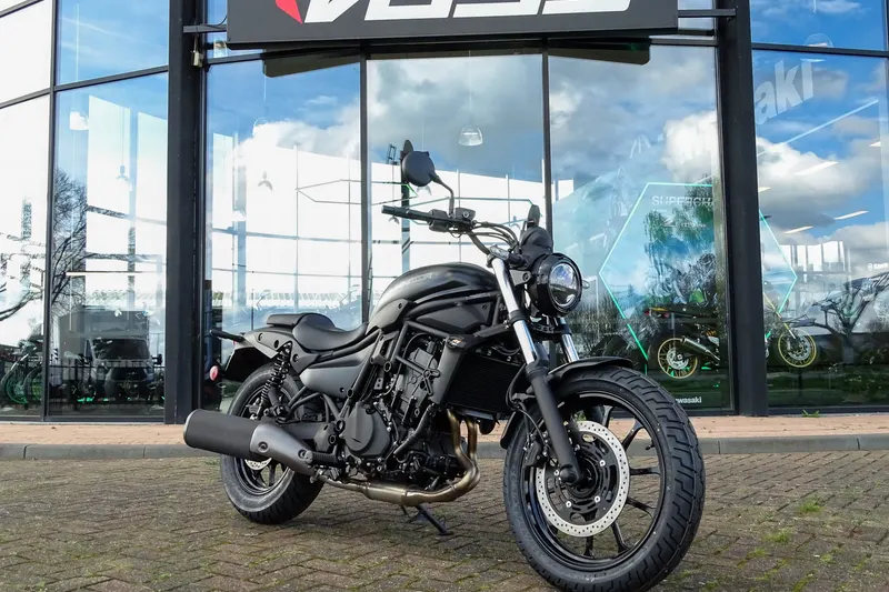 Kawasaki ELIMINATOR 500 (2025)