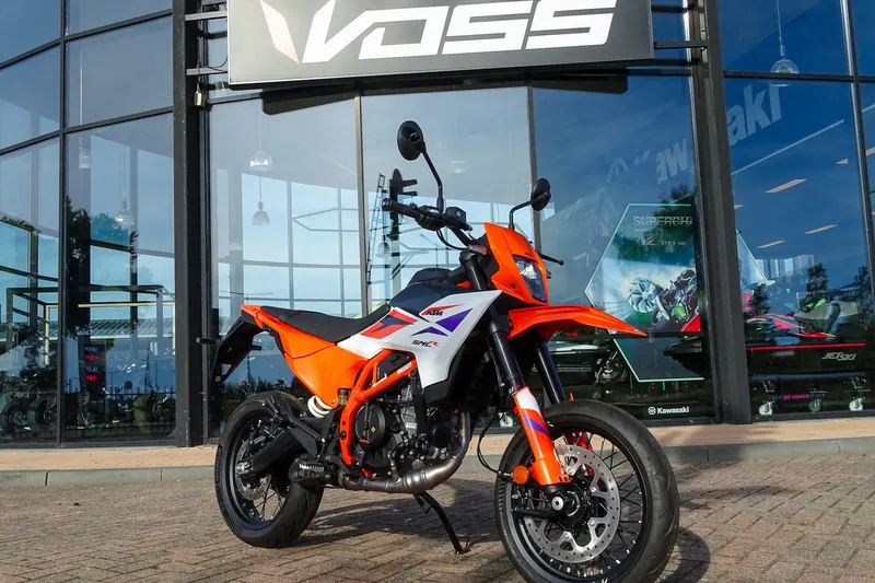KTM 390 SMC R (2025)