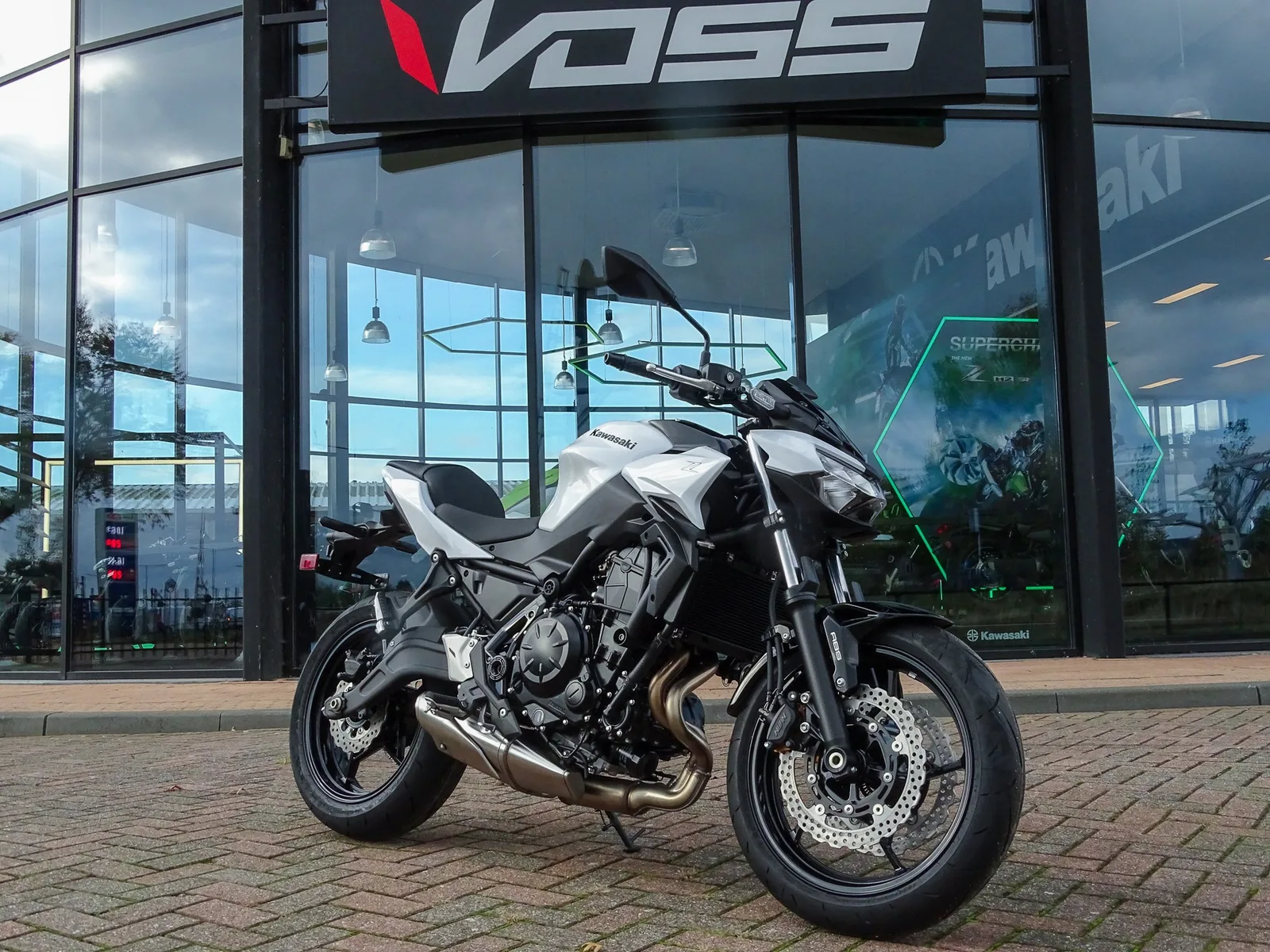 Kawasaki Z650 (2026) — foto 1