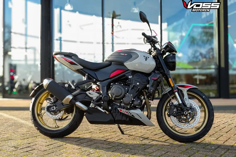 Triumph Trident 800 (2026)