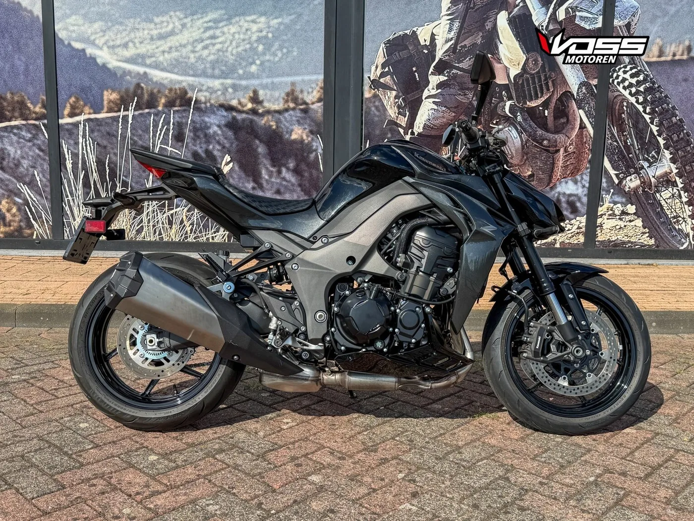 Kawasaki Z1100 (2026) — foto 1