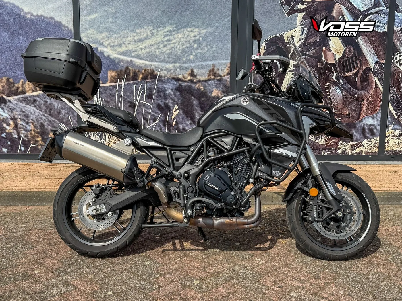 Benelli TRK 702 (2023) — foto 1