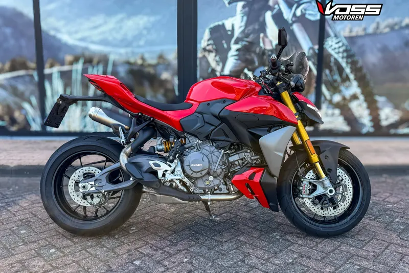 Ducati Streetfighter V2 (2025)