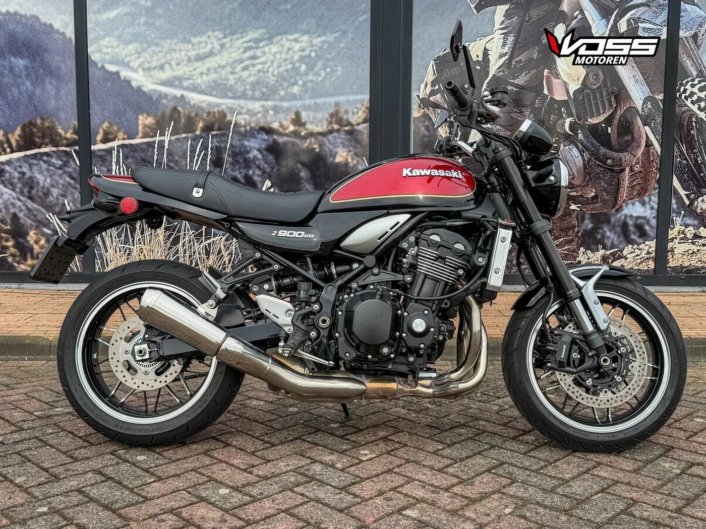 Kawasaki Z900RS (2023) — foto 1