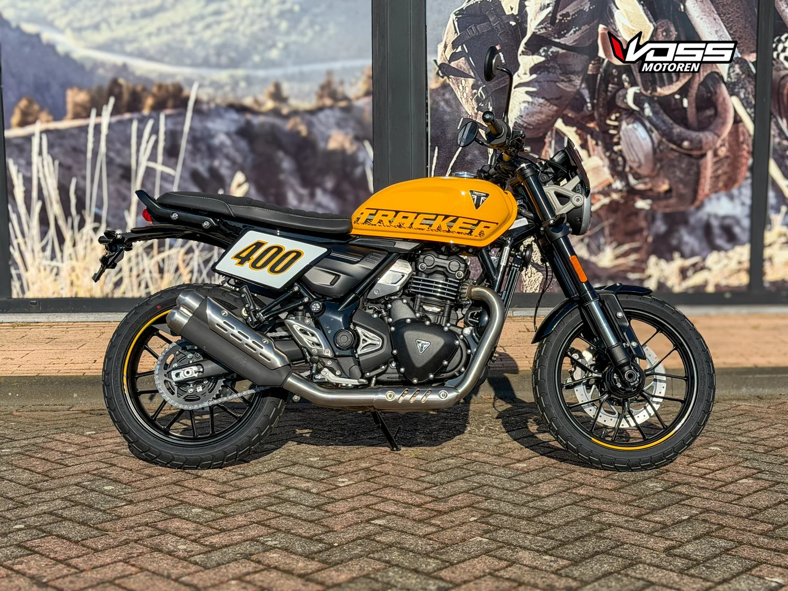 Triumph Tracker 400 (2026) — foto 1