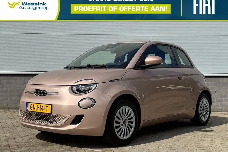 Fiat 500 (2024)