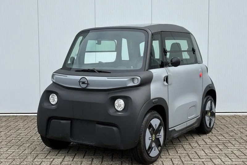 Opel Rocks-e Base (2024)