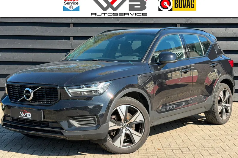 Volvo XC40 (2021)