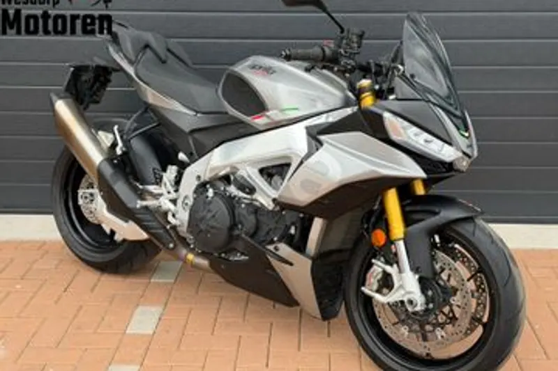 Aprilia Tuono V4 1100 (2022)